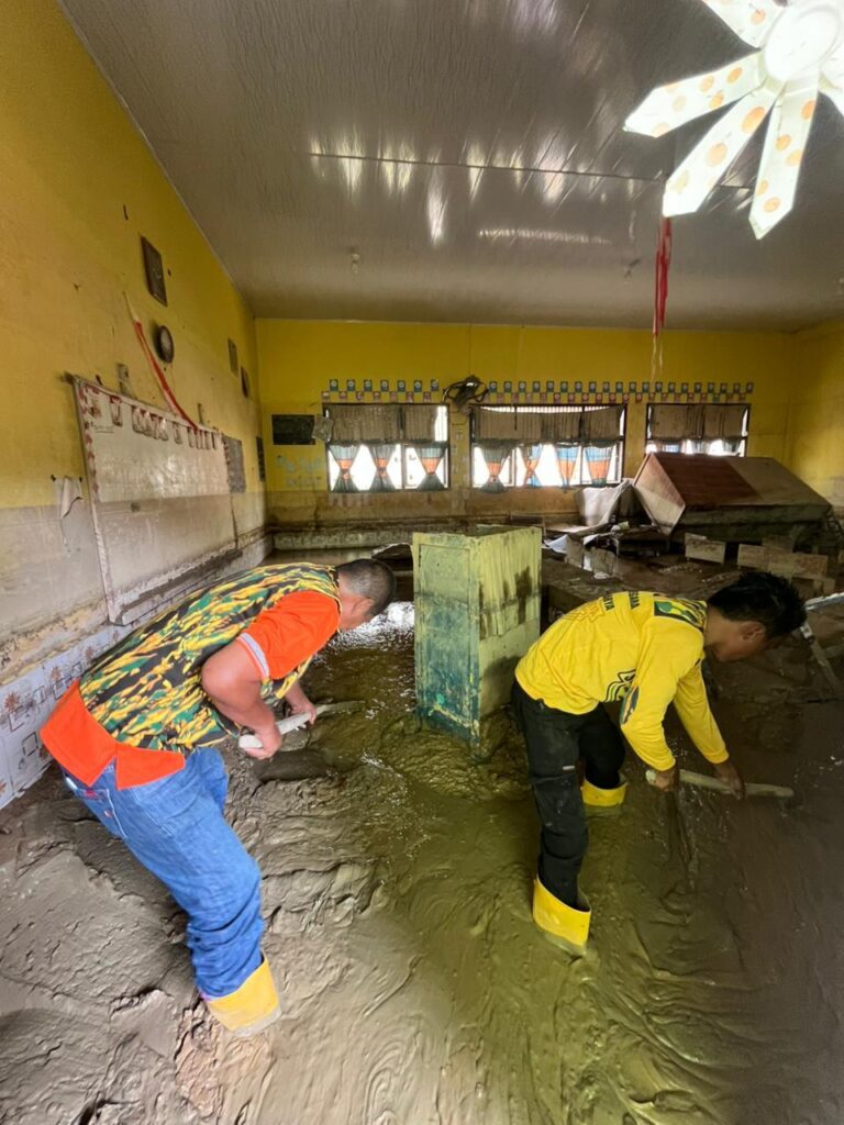 kegiatan bersih bersih